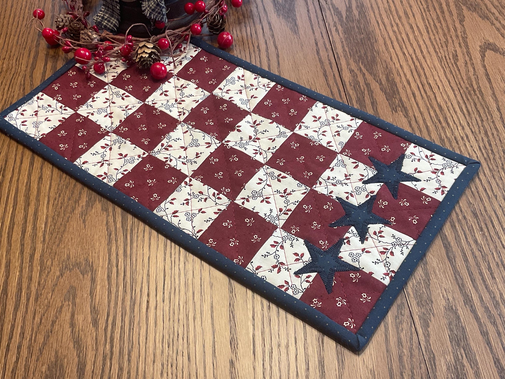 Primitive Farmhouse Americana Table Runner Item #2049