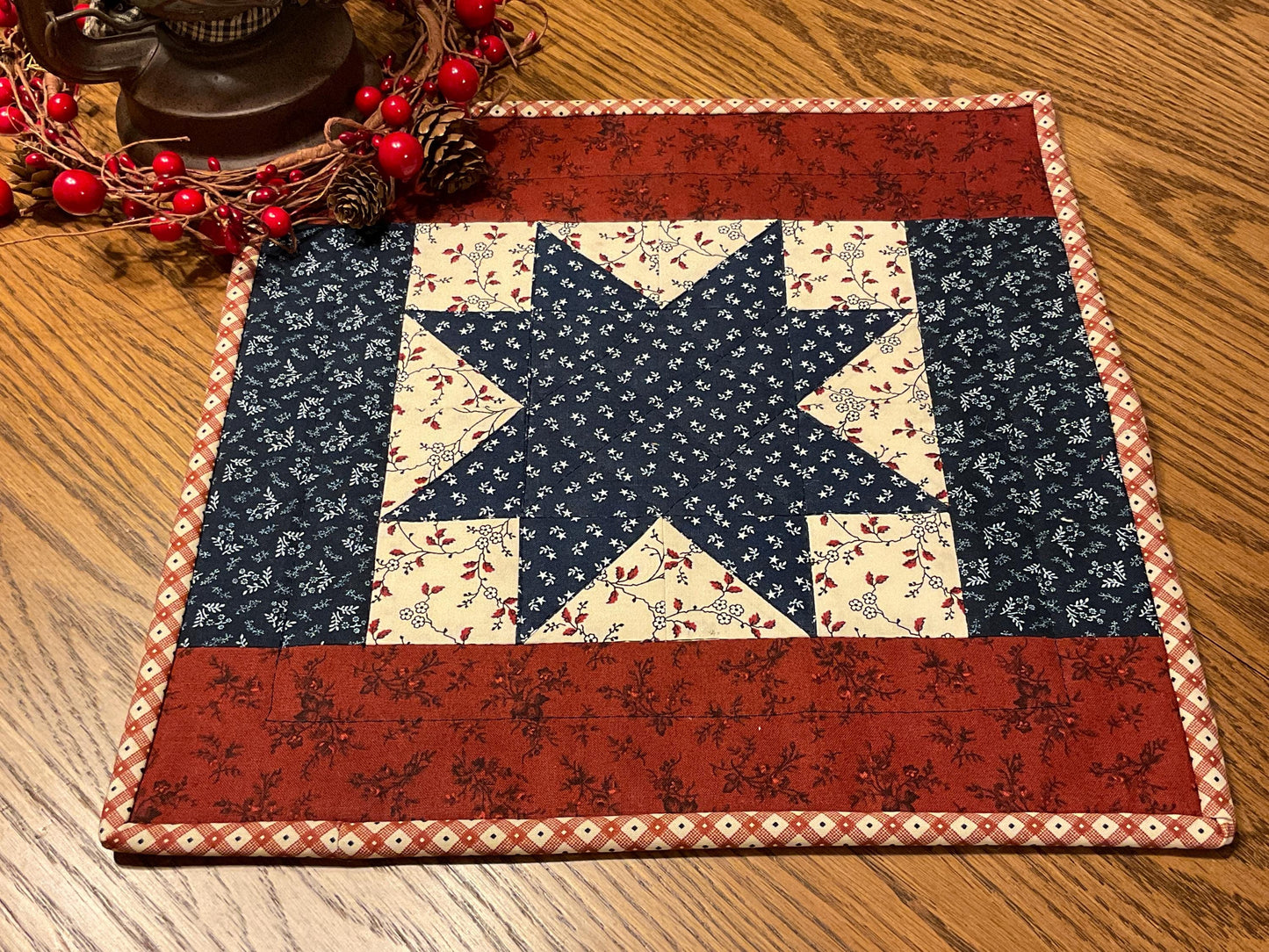 Primitive Farmhouse Americana Table Topper Item #2047