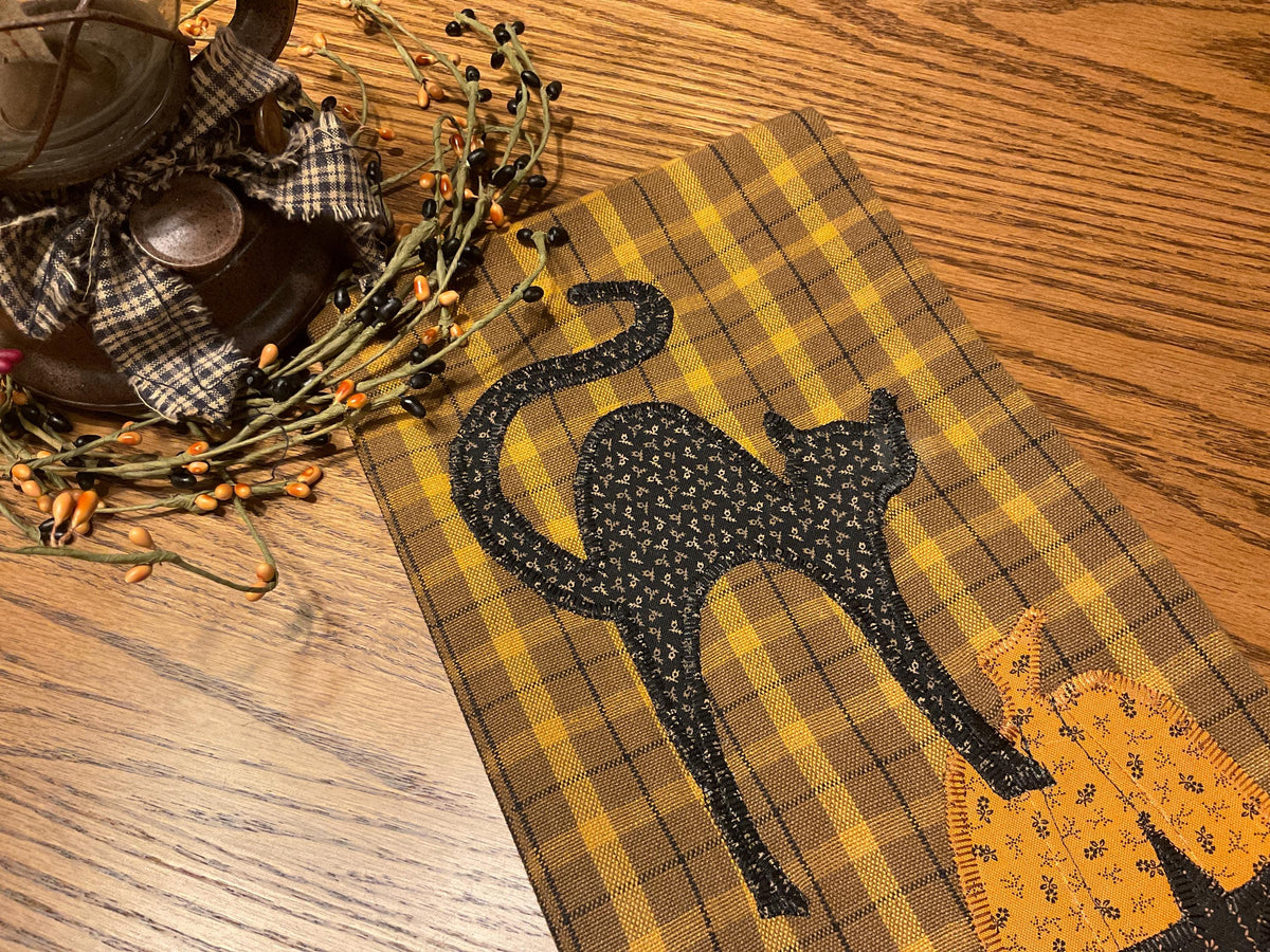 Halloween Primitive Farmhouse Towel Item #2054