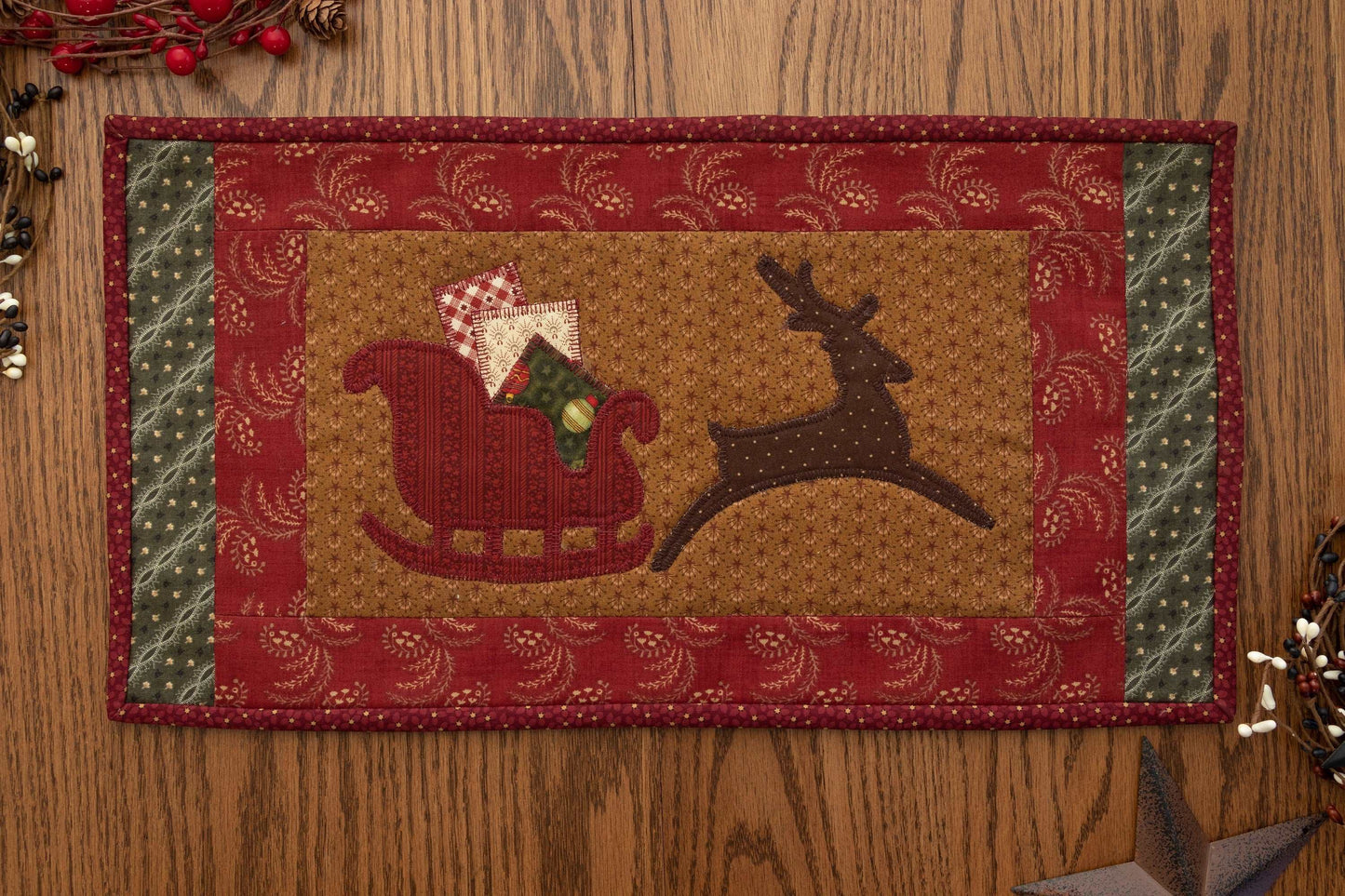 Primitive Farmhouse Christmas Sleigh and Reindeer Table Runner Item #1529