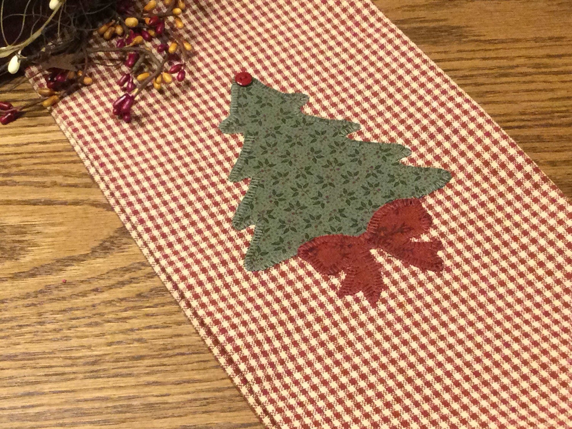 Primitive Farmhouse Christmas Towel Item #1522