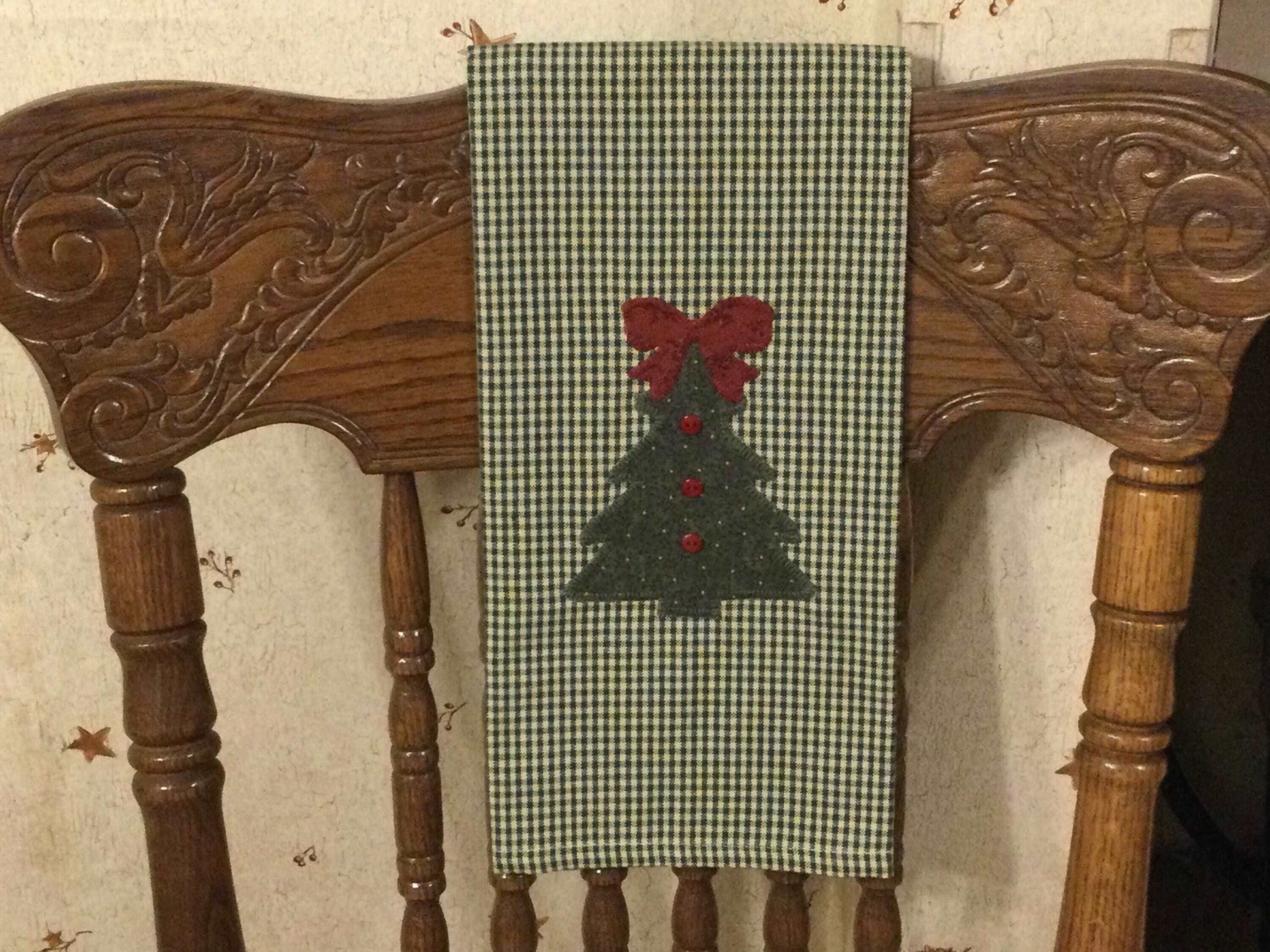 Primitive Farmhouse Christmas Towel Item #1526