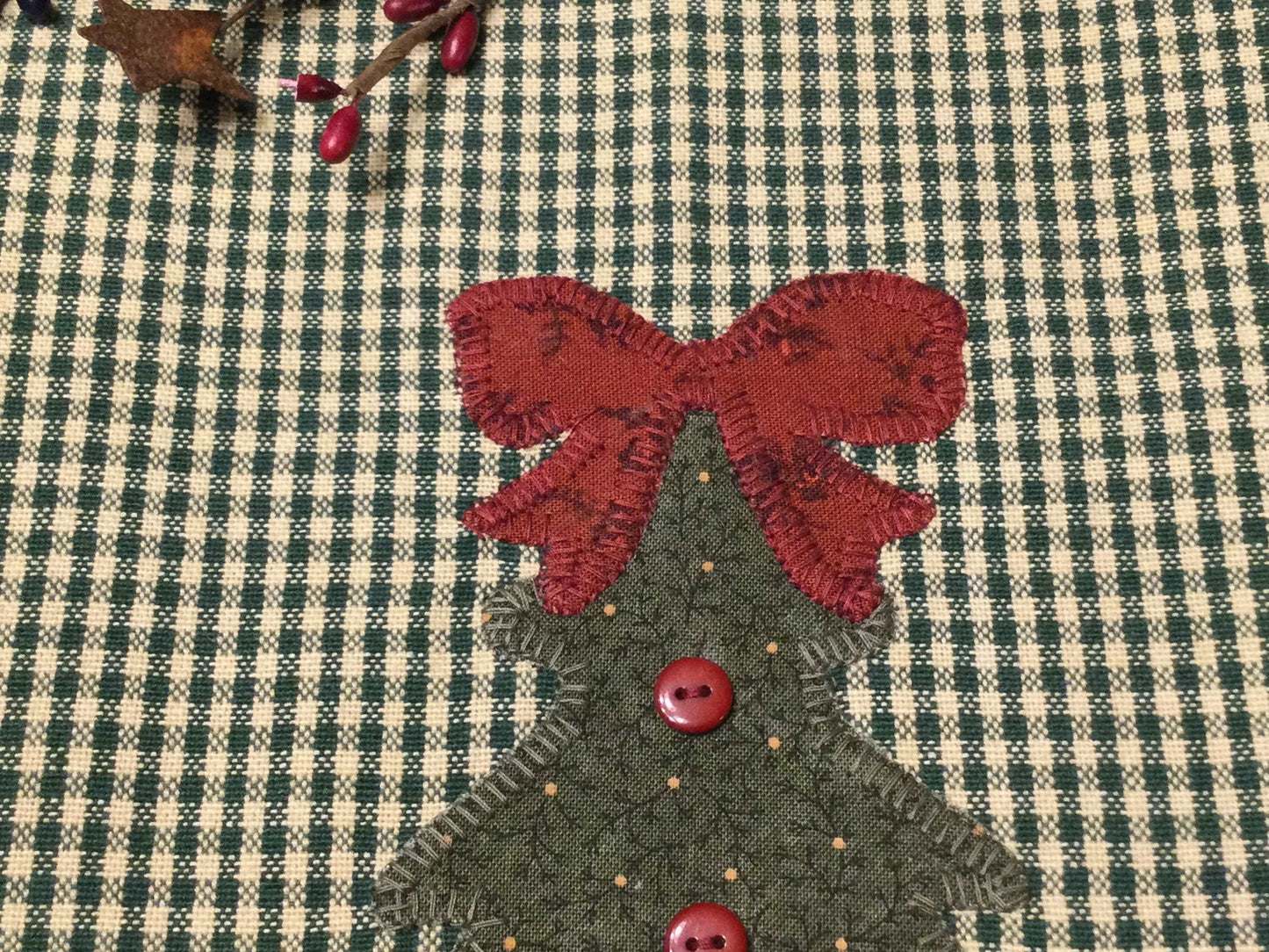 Primitive Farmhouse Christmas Towel Item #1535