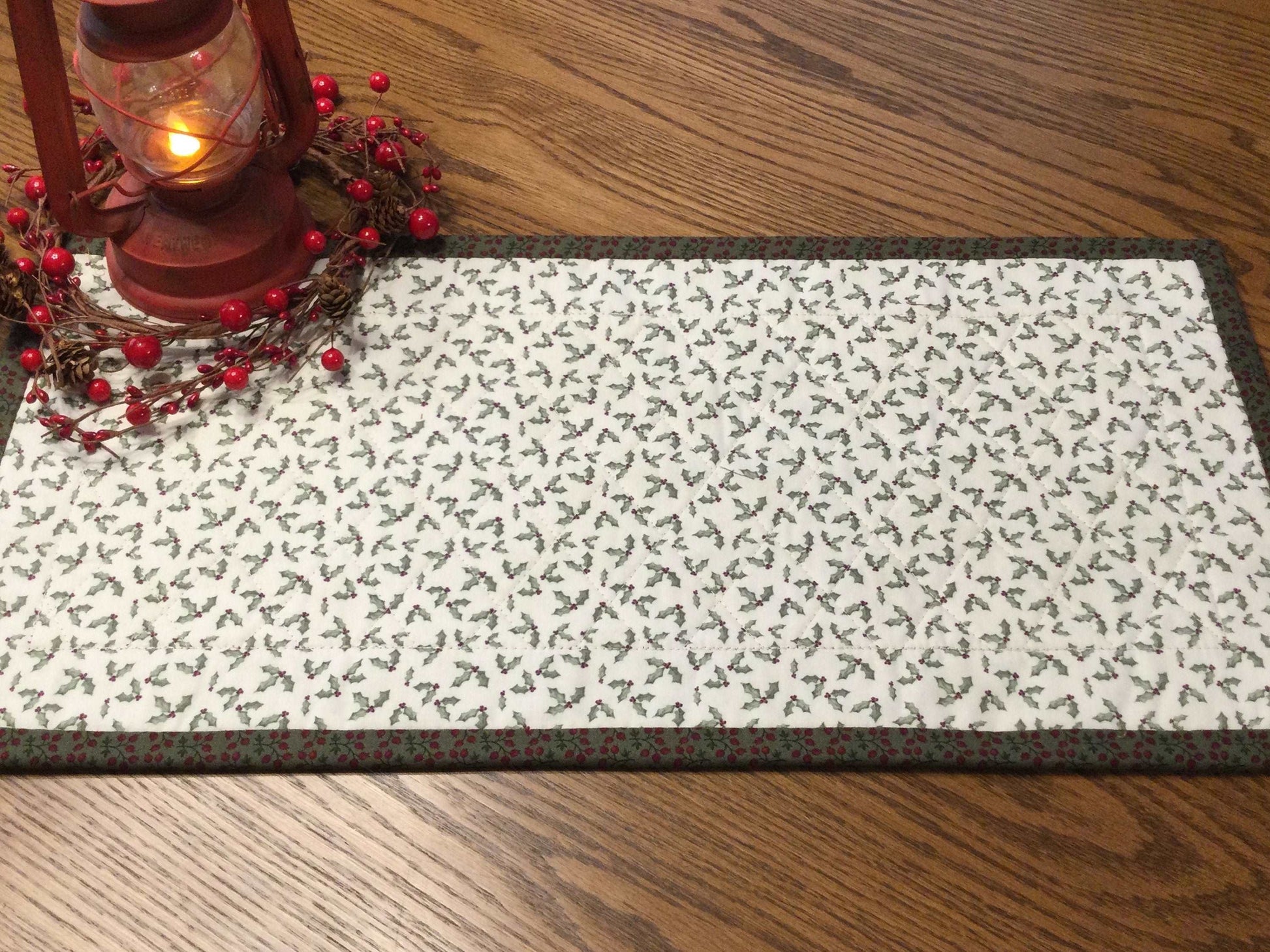 Primitive Farmhouse Christmas Table Runner Item #1528