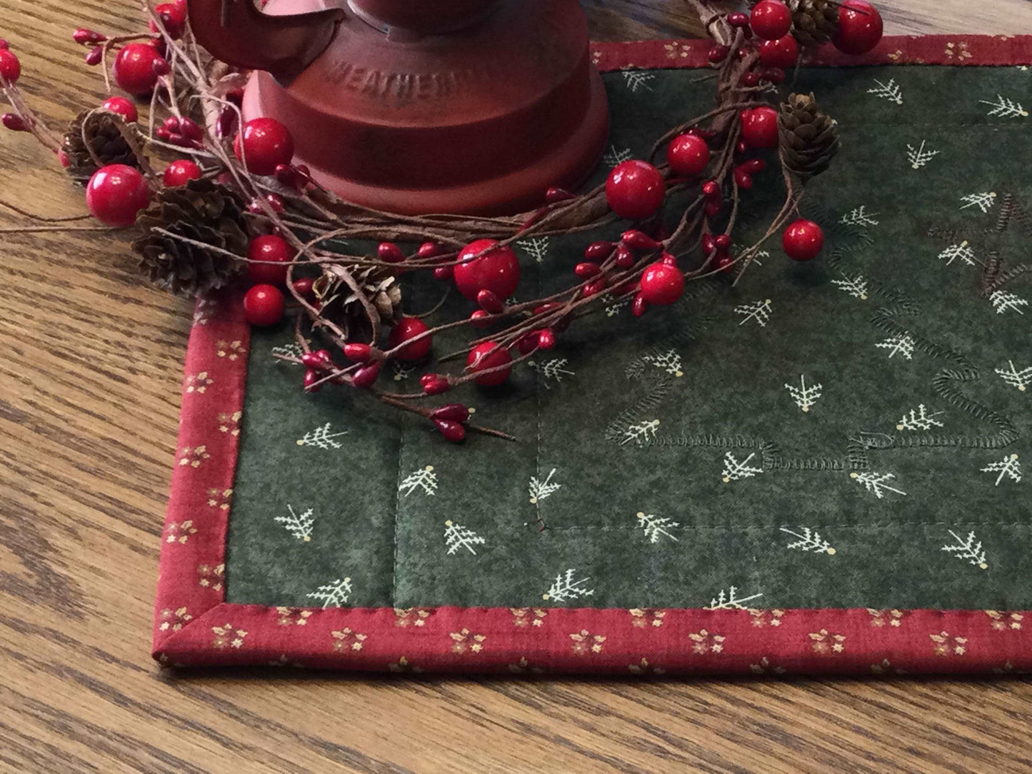 Primitive Farmhouse  Christmas Table Runner Item #1534