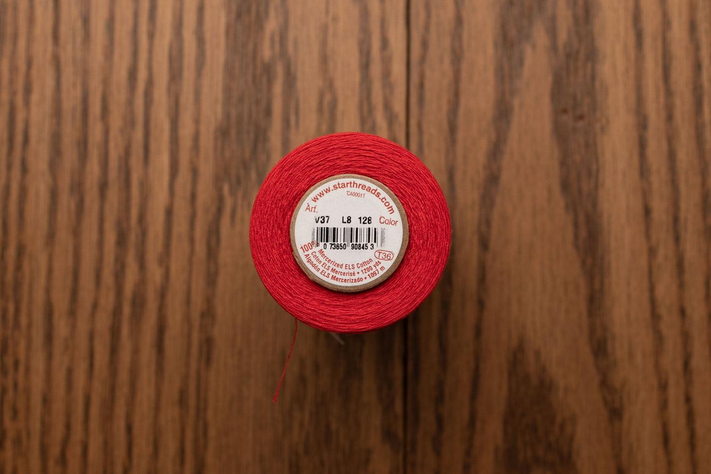 Star Coats and Clark  Cotton Thread For Sewing, Machine Quilting & Crafting Red V37 L8 128