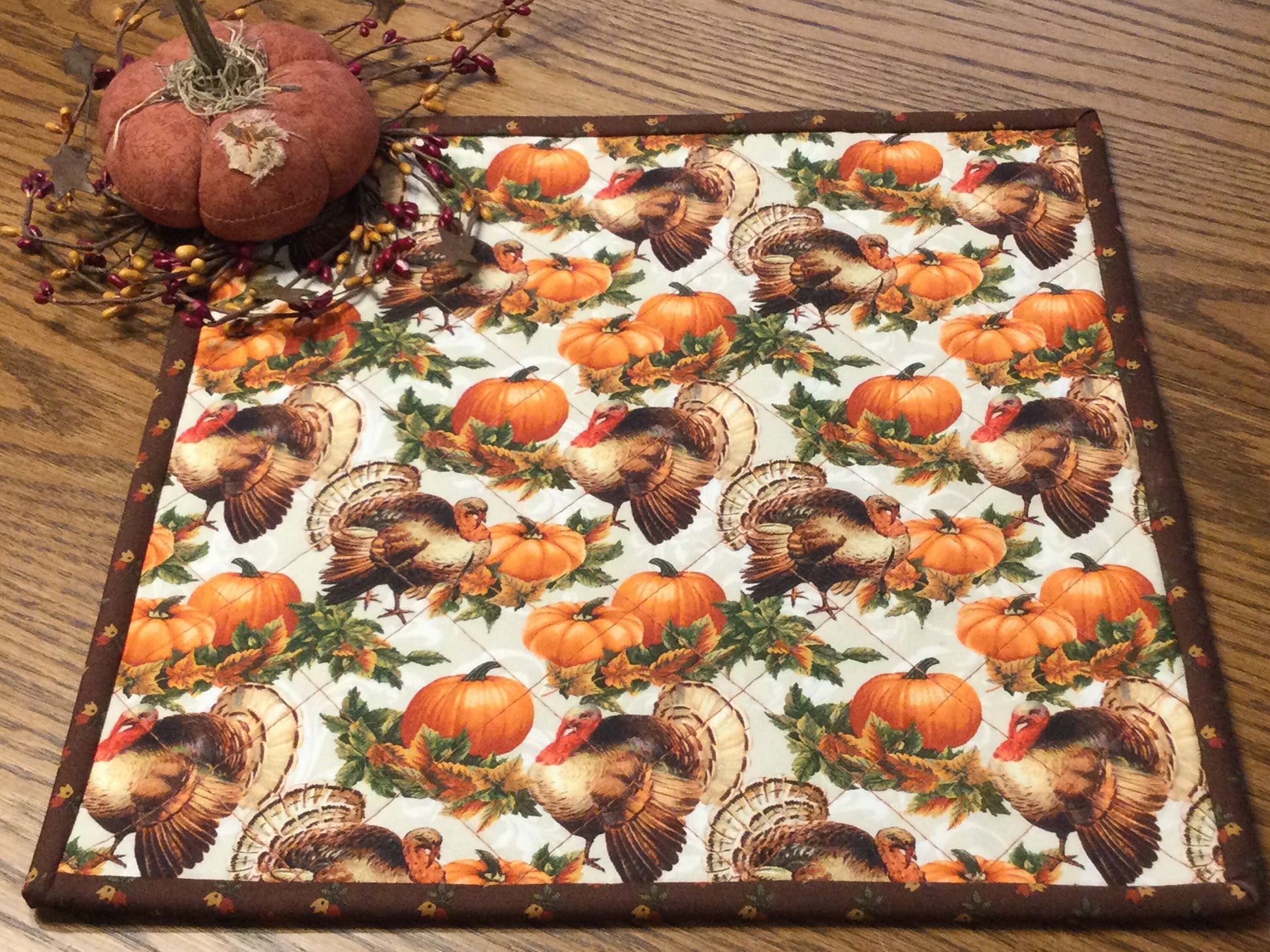 Primitive Farmhouse Thanksgiving Table Topper Item #1775