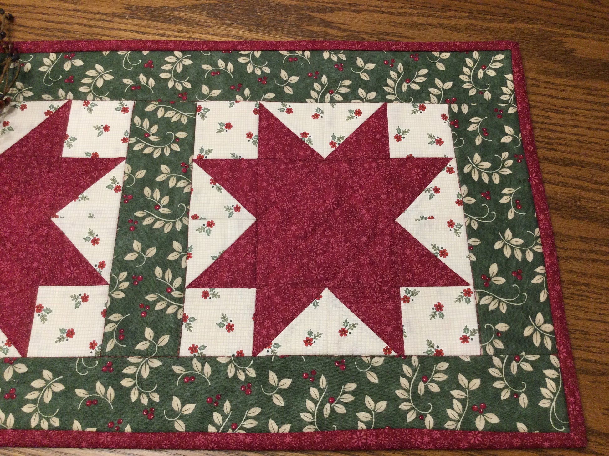 Primitive Farmhouse Christmas Table Runner Item #1583