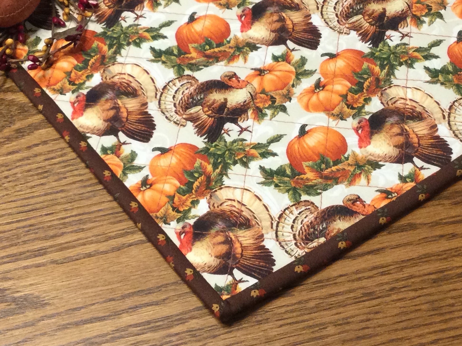 Primitive Farmhouse Thanksgiving Table Topper Item #1775