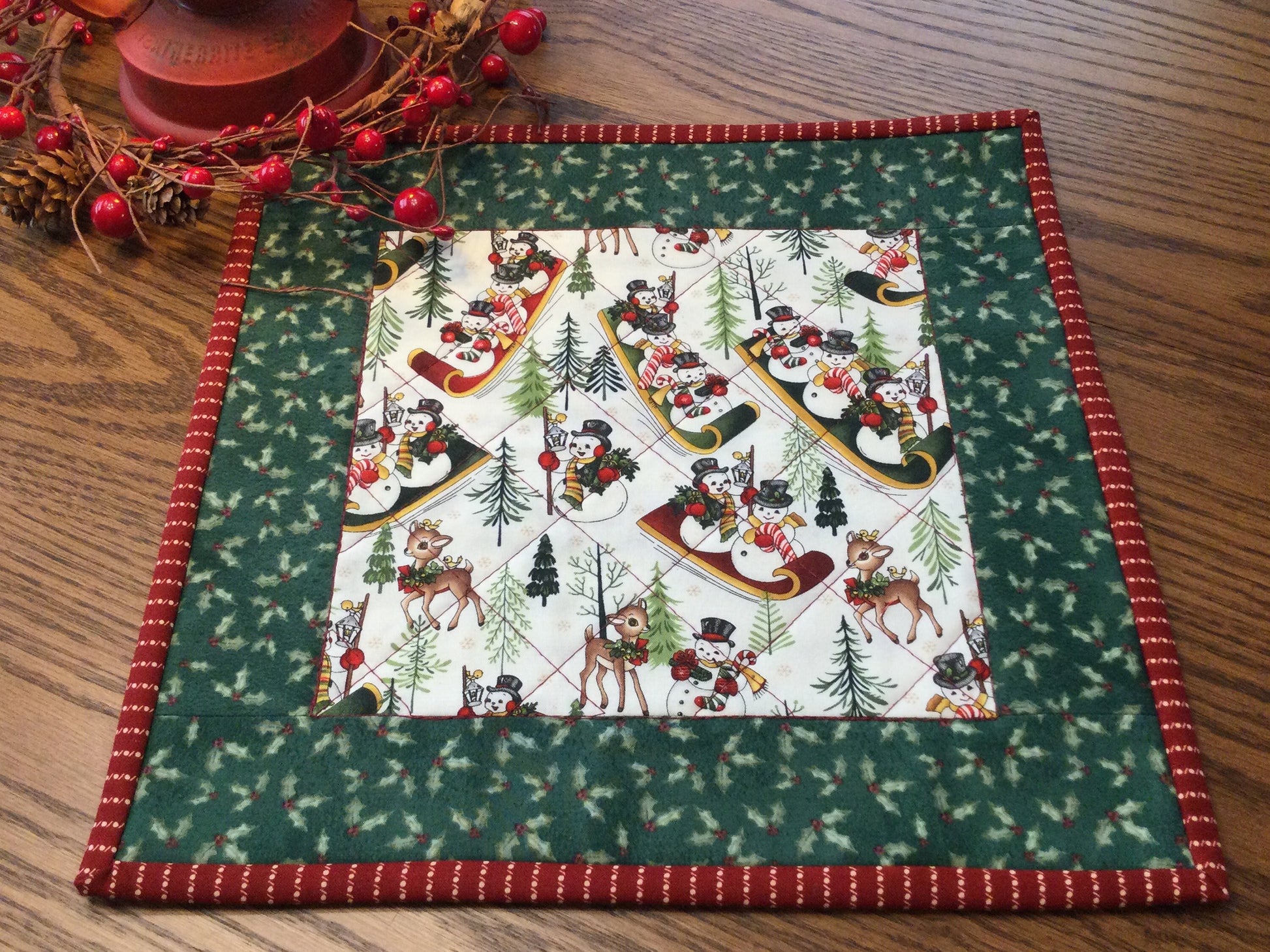 Primitive Farmhouse Christmas Table Topper Item #1812