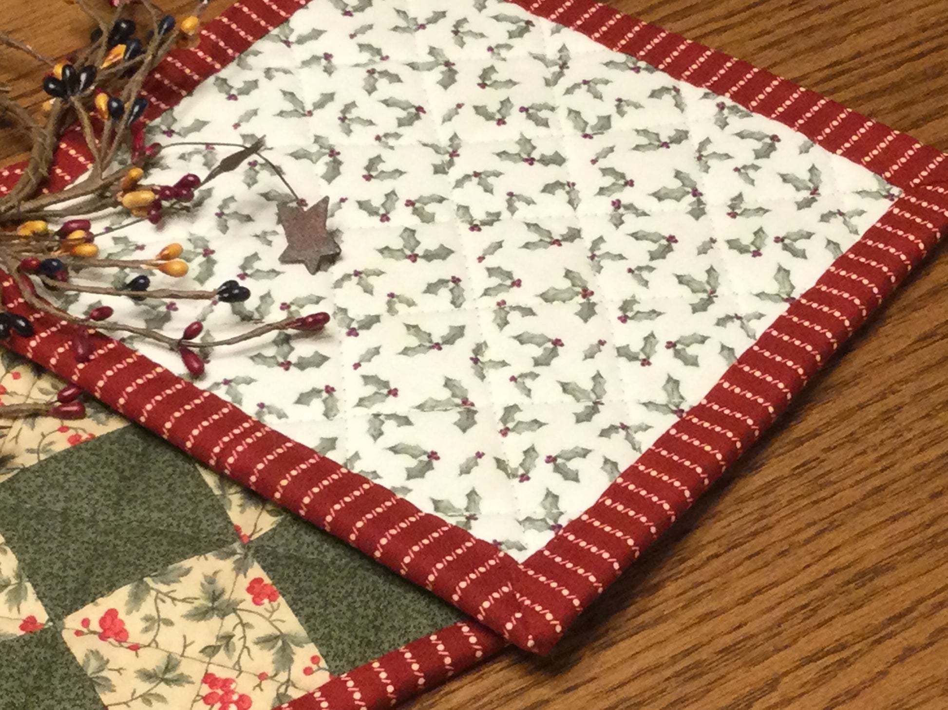 Primitive Farmhouse Christmas Potholders Item #1806
