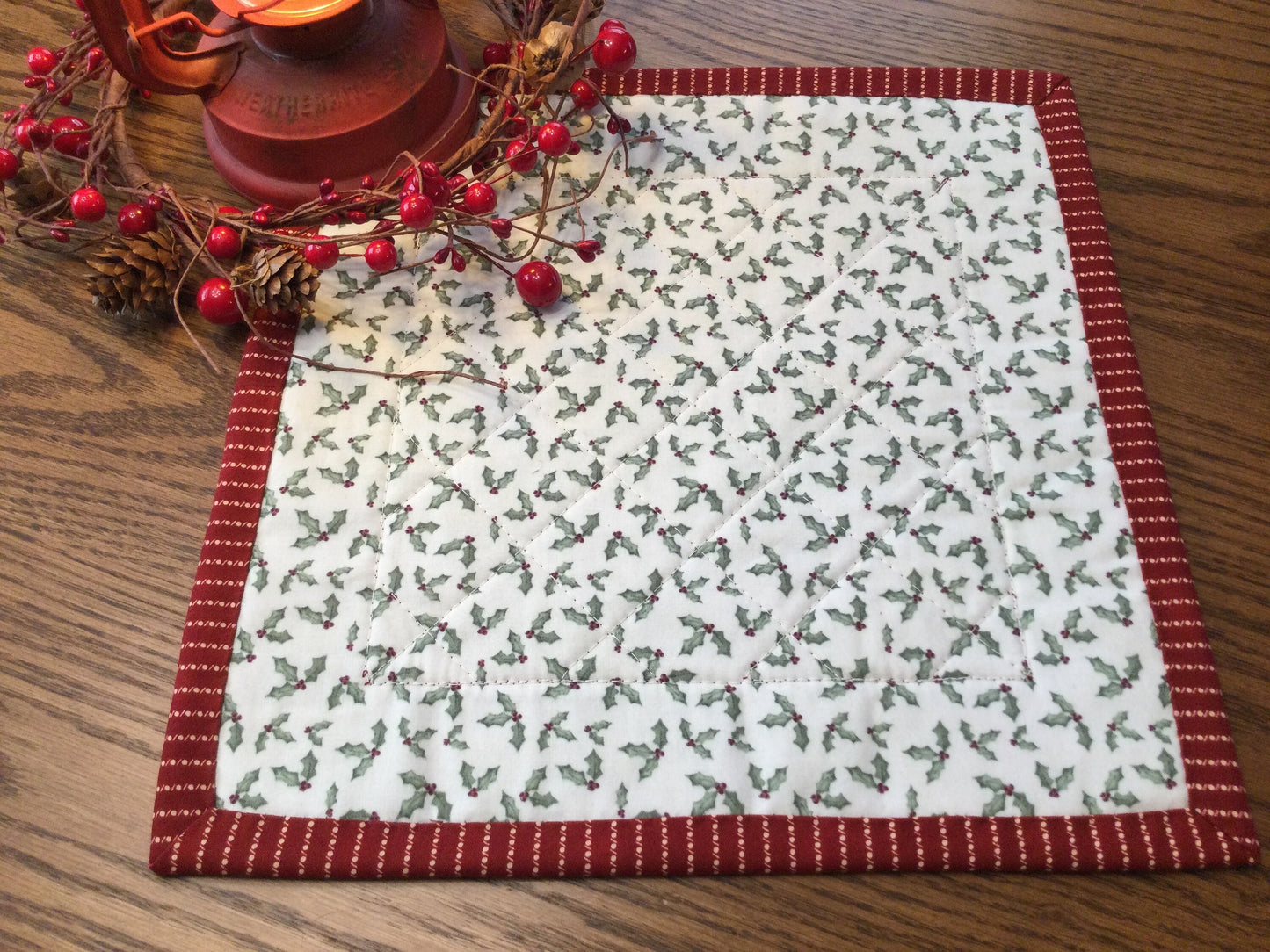 Primitive Farmhouse Christmas Table Topper Item #1812
