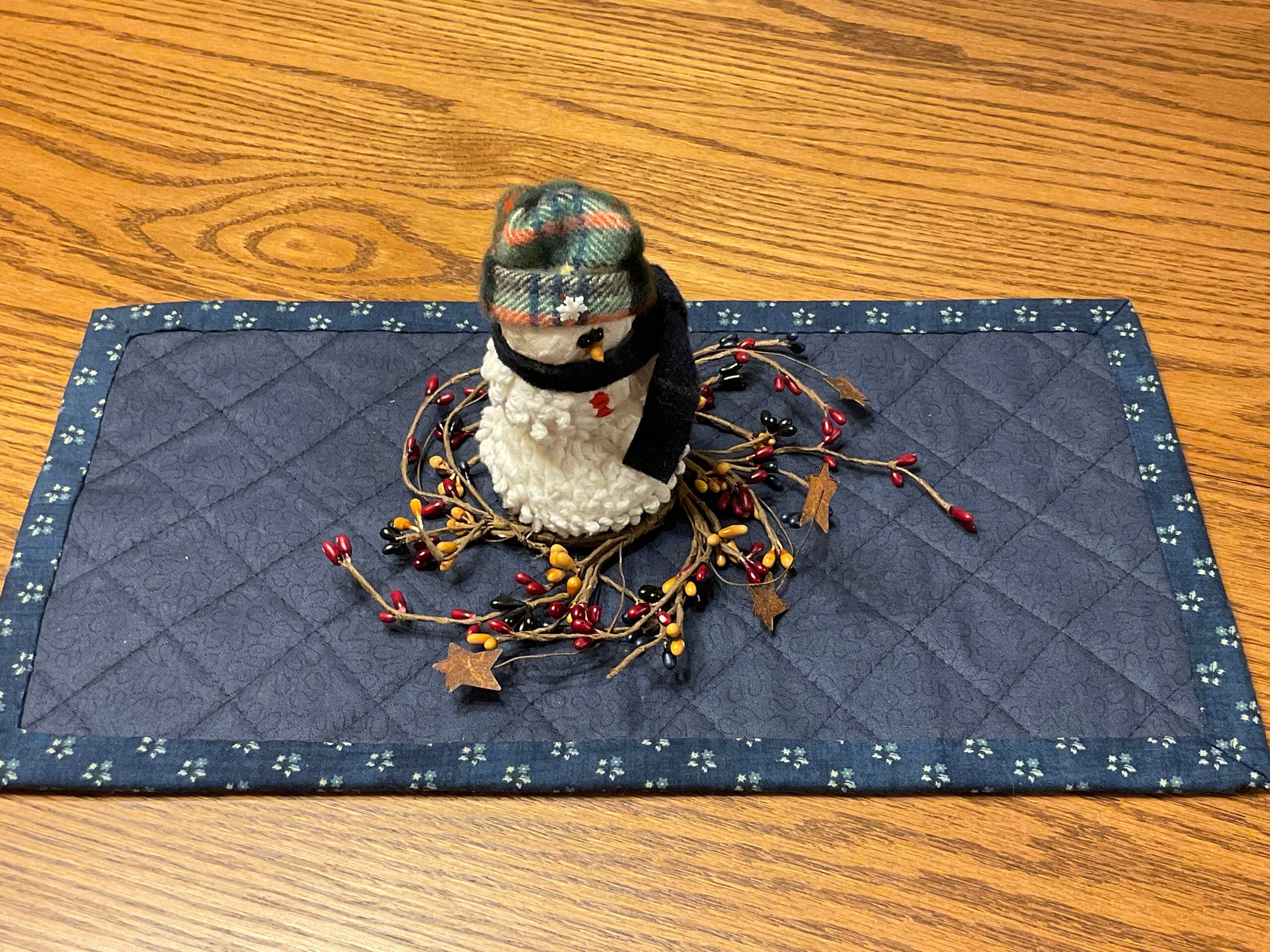 Primitive Farmhouse Winter Table Runner Item #1599