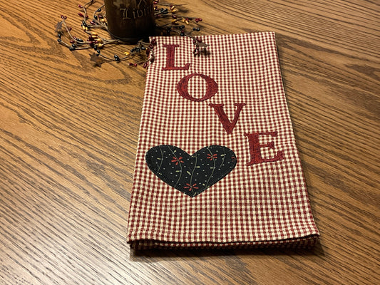 Primitive Farmhouse Valentine Towels Item #1601