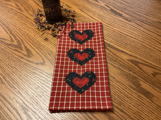 Primitive Farmhouse Valentine Towel Item #1605