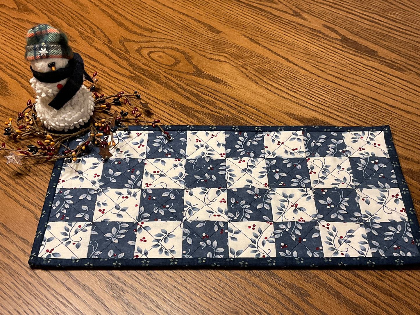 Primitive Farmhouse Winter Table Runner Item #1599