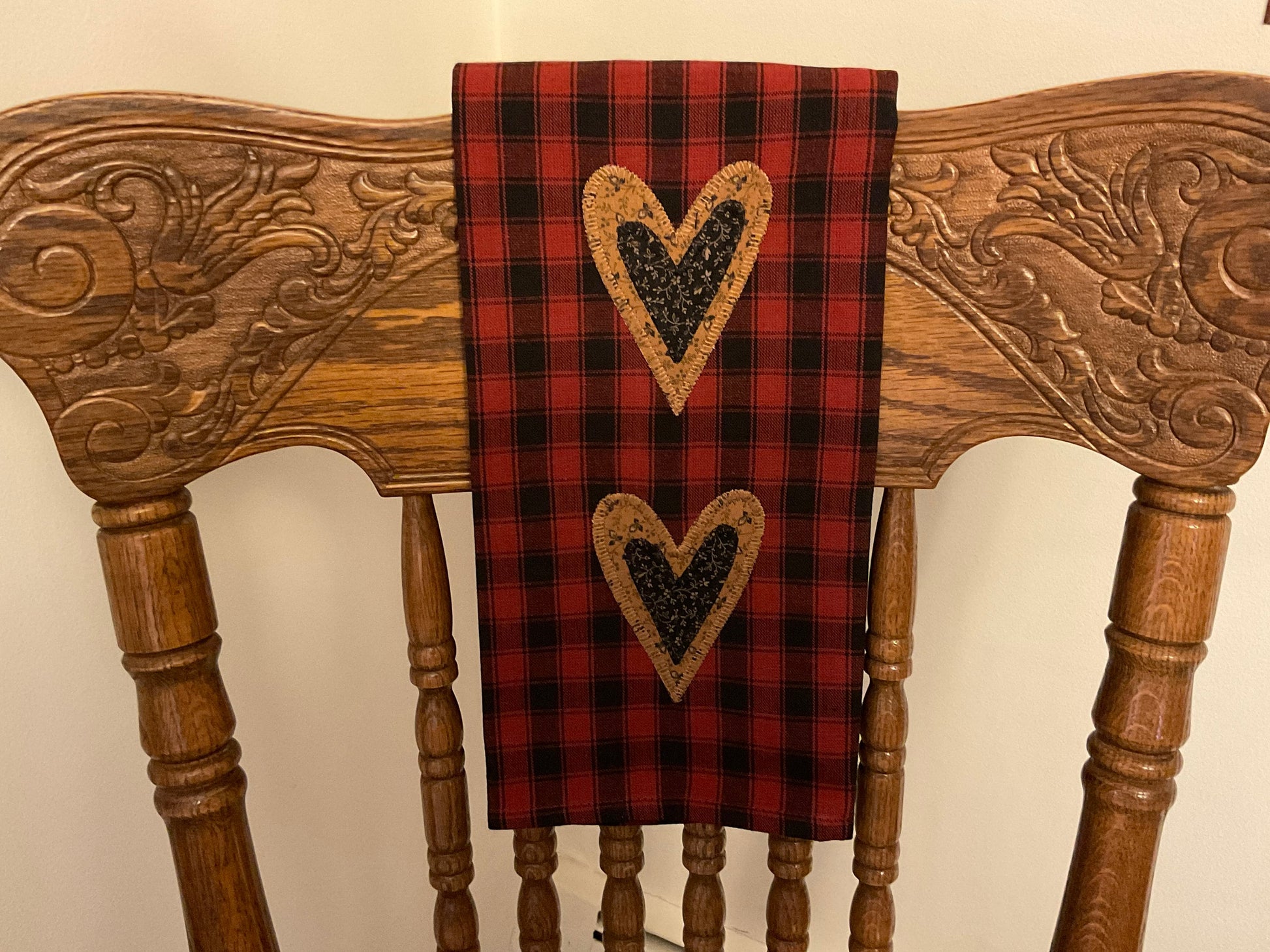 Primitive Farmhouse Valentine Heart Towel Item #1614