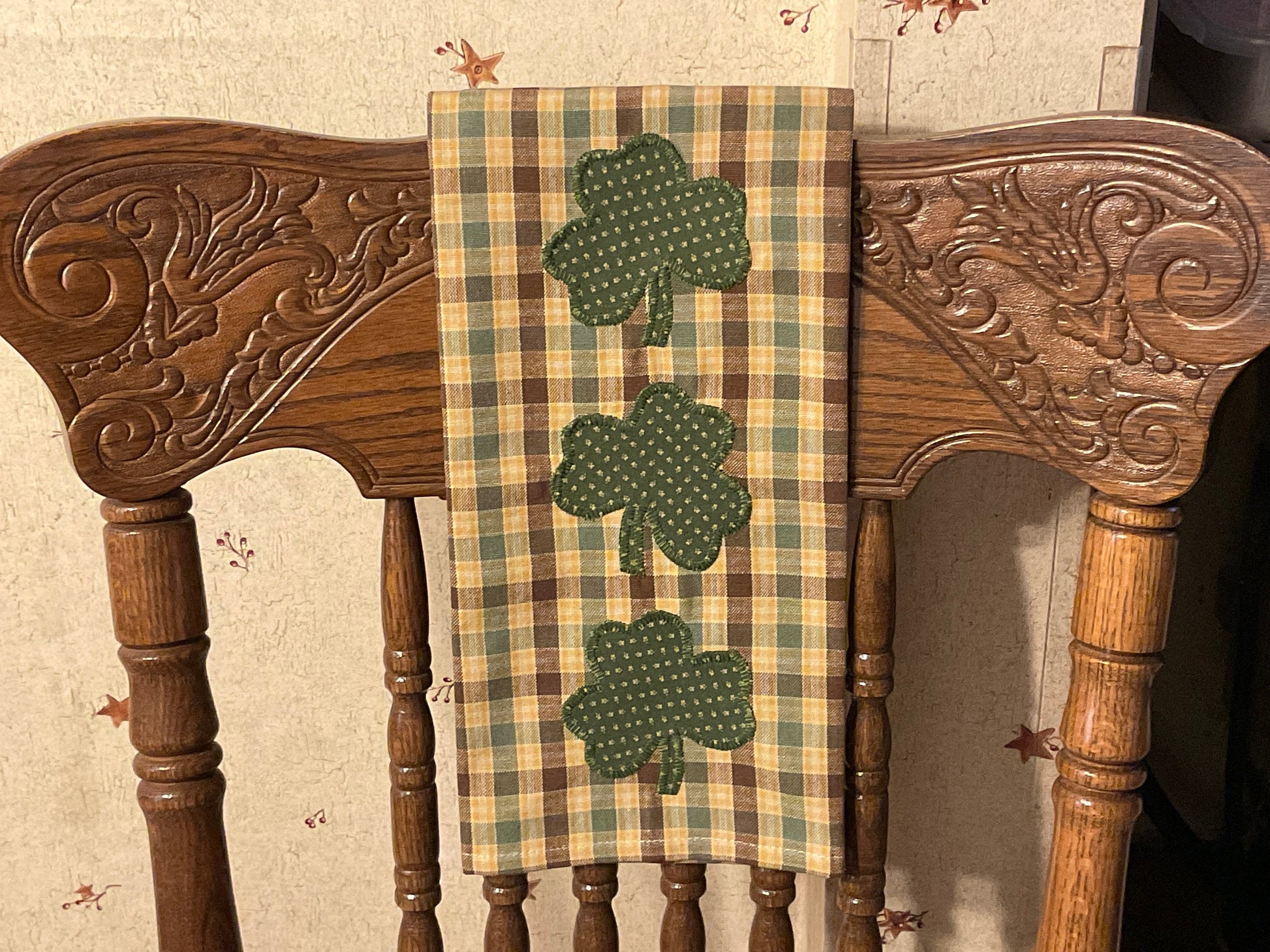 Primitive Farmhouse St.Patrick's Towel Item #1643