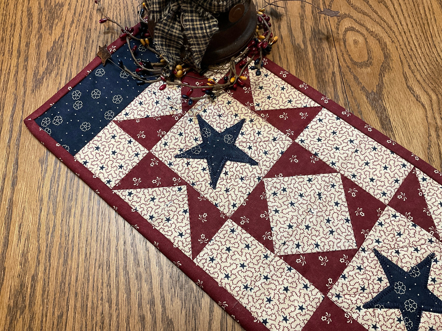 Primitive Farmhouse Americana Patriotic Table Runner Item #1884