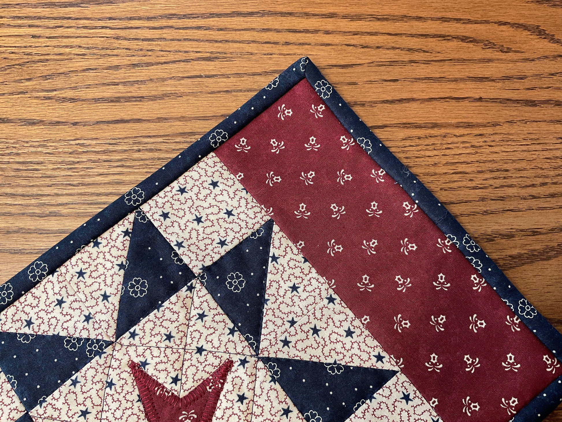 Primitive Farmhouse Americana Patriotic Table Runner Item #1682
