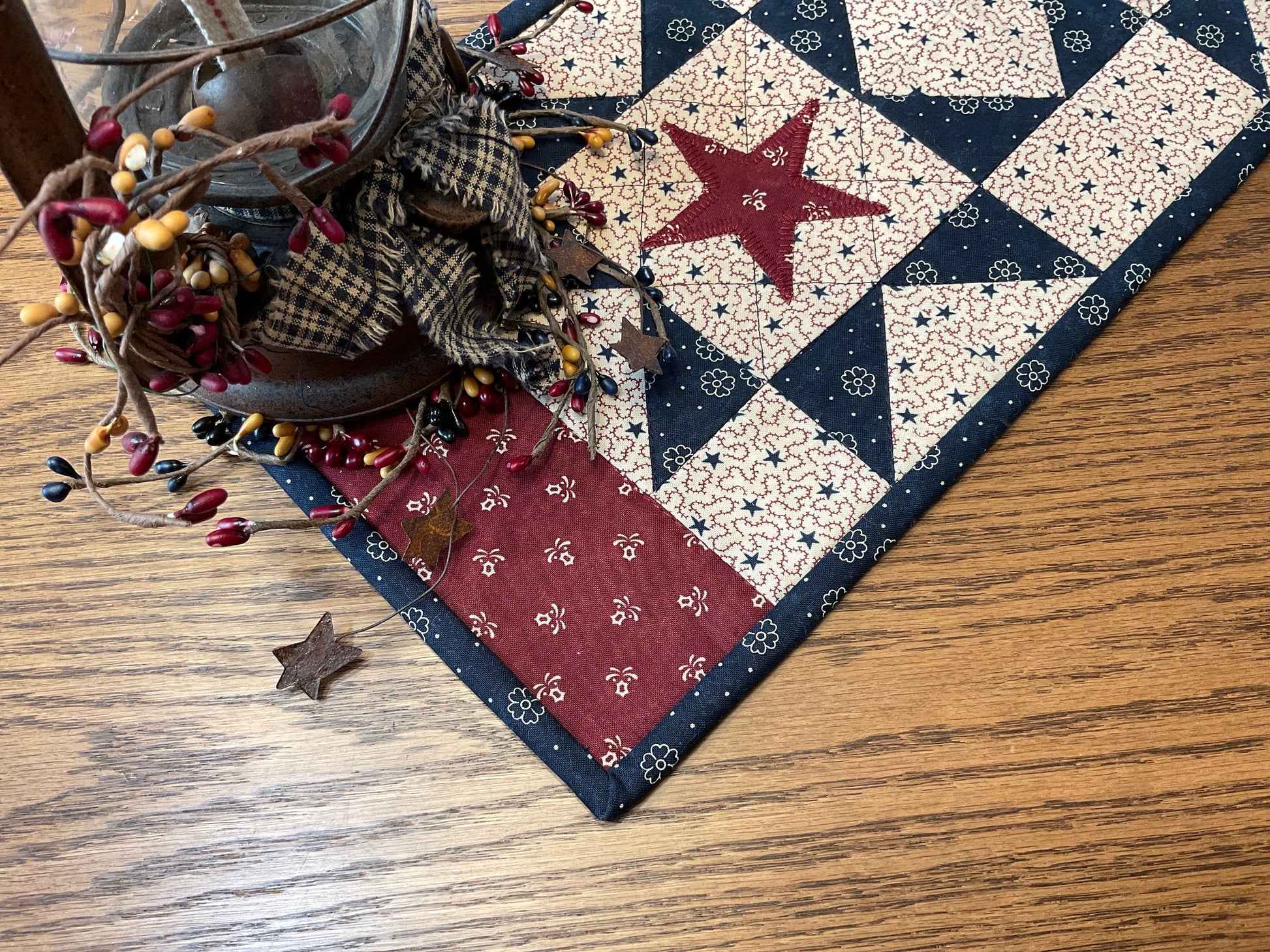 Primitive Farmhouse Americana Patriotic Table Runner Item #1682