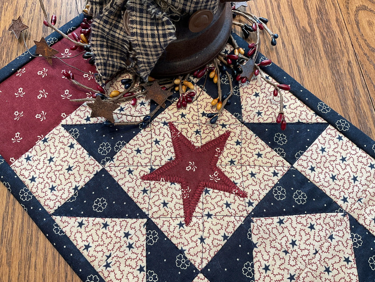 Primitive Farmhouse Americana Patriotic Table Runner Item #1673