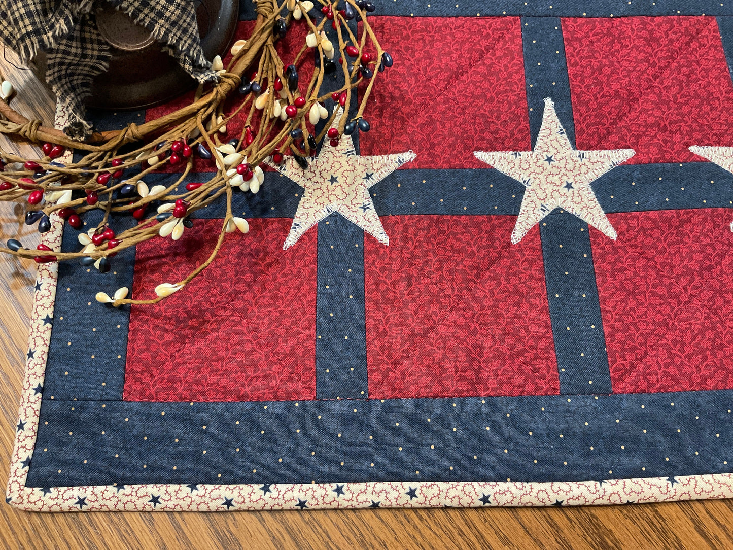 Primitive Farmhouse Americana Table Runner Item #1676