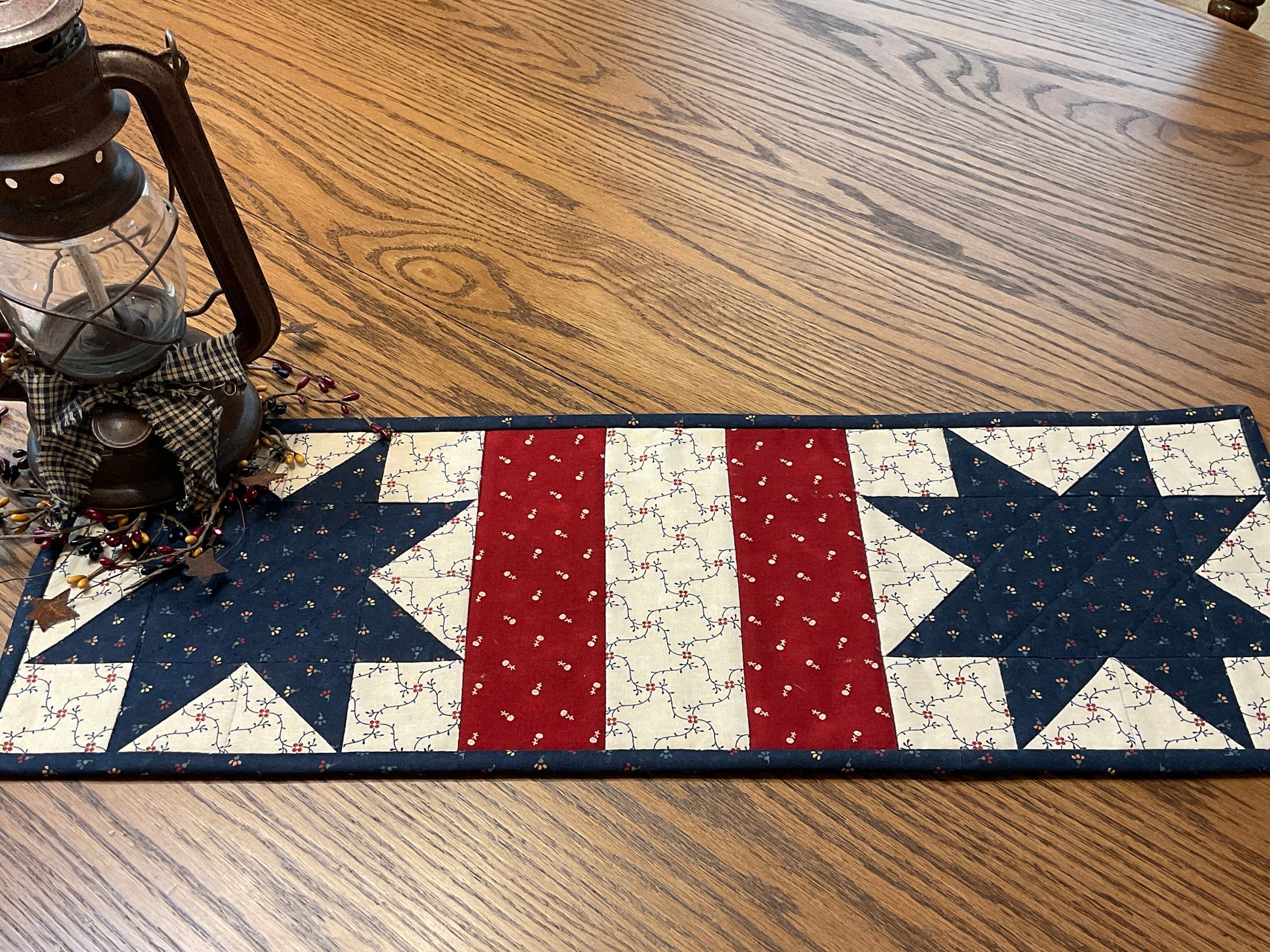 Primitive Farmhouse Americana Patriotic Table Runner Item #1733