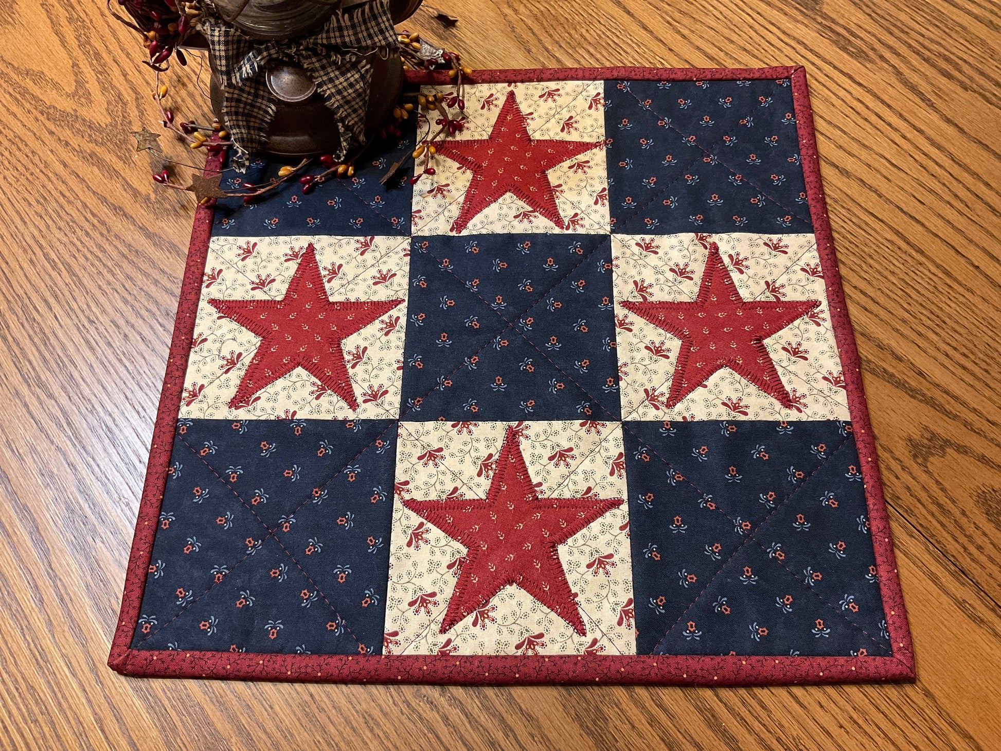 Primitive Farmhouse Americana Star Table Topper  Item # 1726
