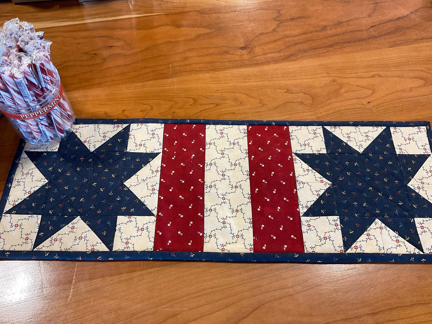 Primitive Farmhouse Americana Patriotic Table Runner Item #1715