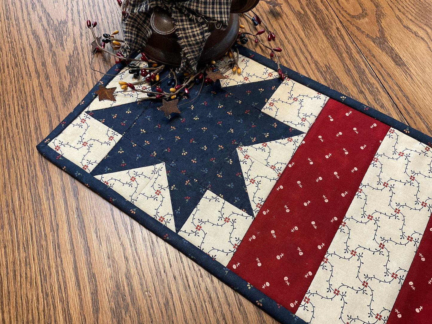 Primitive Farmhouse Americana Patriotic Table Runner Item #1733