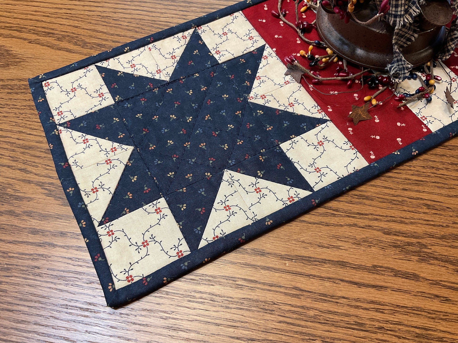 Primitive Farmhouse Americana Patriotic Table Runner Item #1733