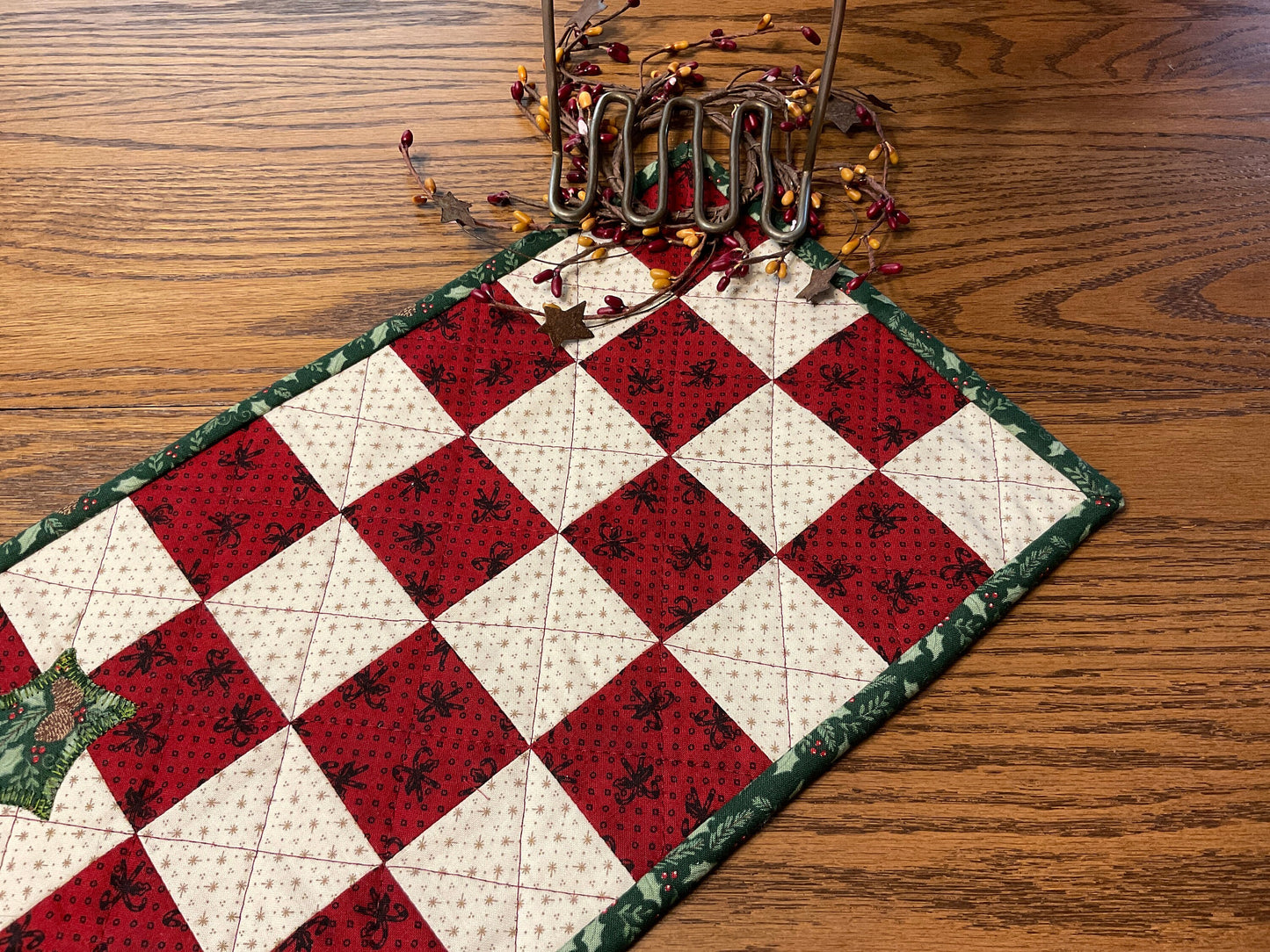 Christmas Primitive Farmhouse Table Runner Item #1763