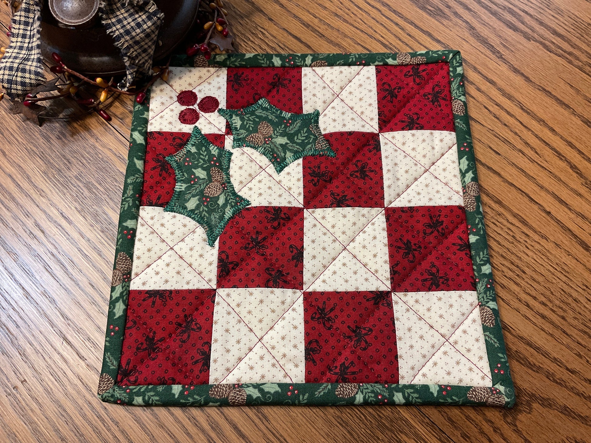 Christmas Primitive Farmhouse Potholders Item #1782