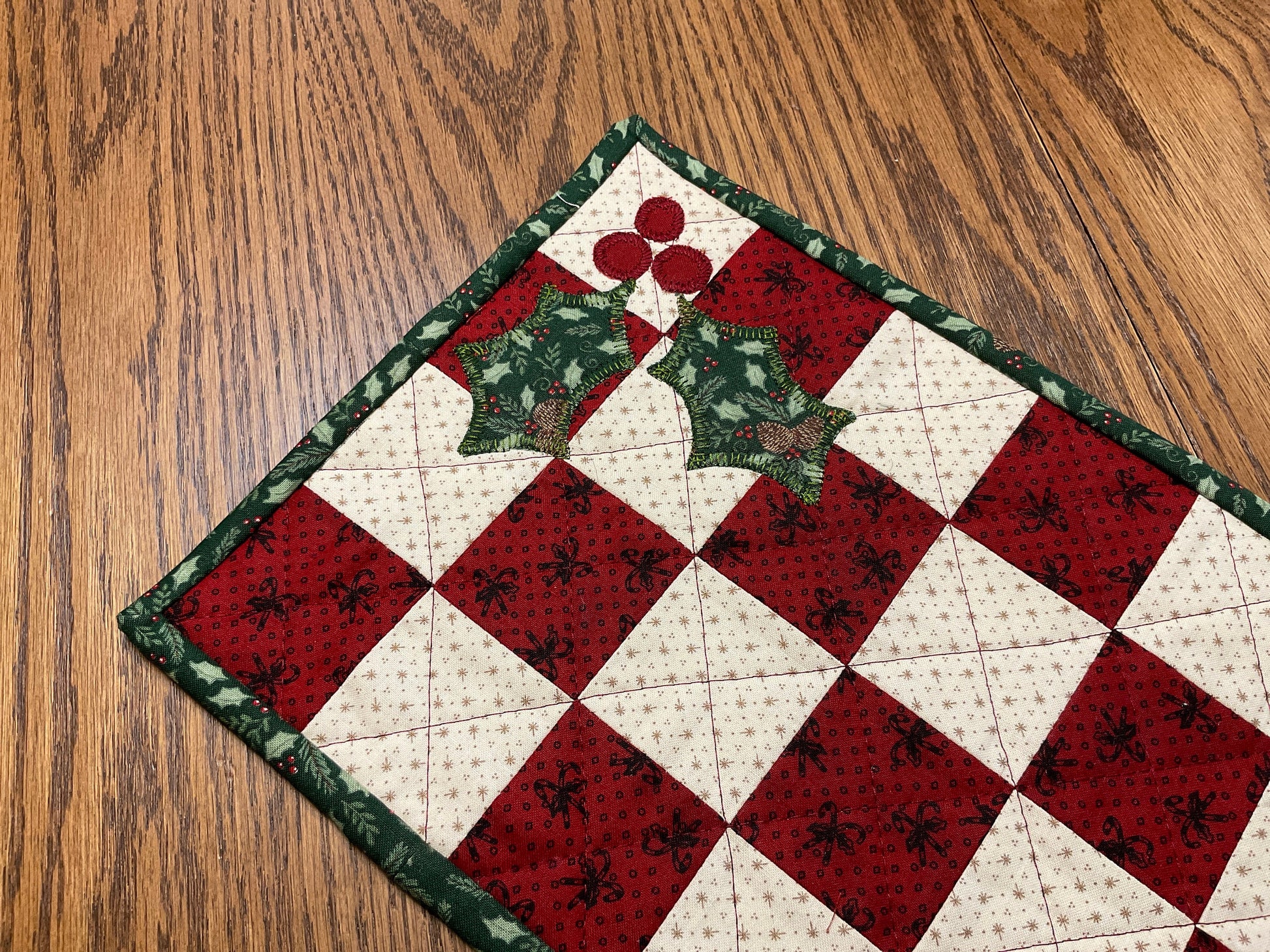 Christmas Primitive Farmhouse Table Runner Item #1763