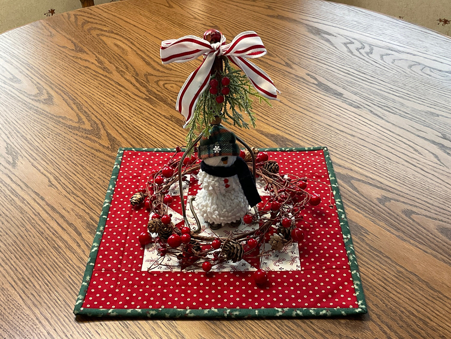 Christmas Primitive Farmhouse Table Topper Item #1781