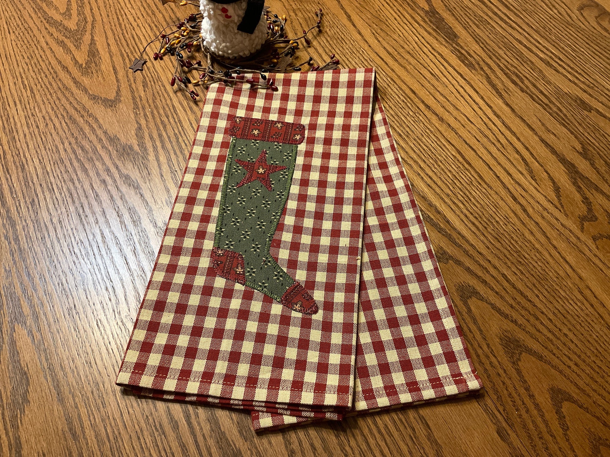 Christmas Primitive Farmhouse Towel Item #1786