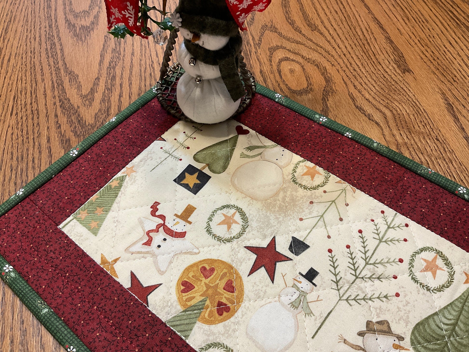 Christmas Primitive Farmhouse Table Runner Item #1802