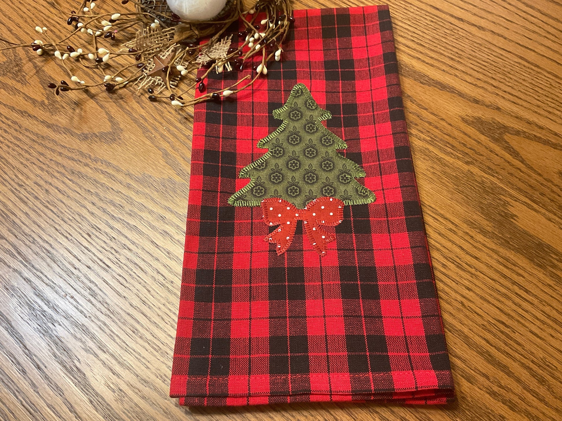 Christmas Primitive Farmhouse Towel Item #1807