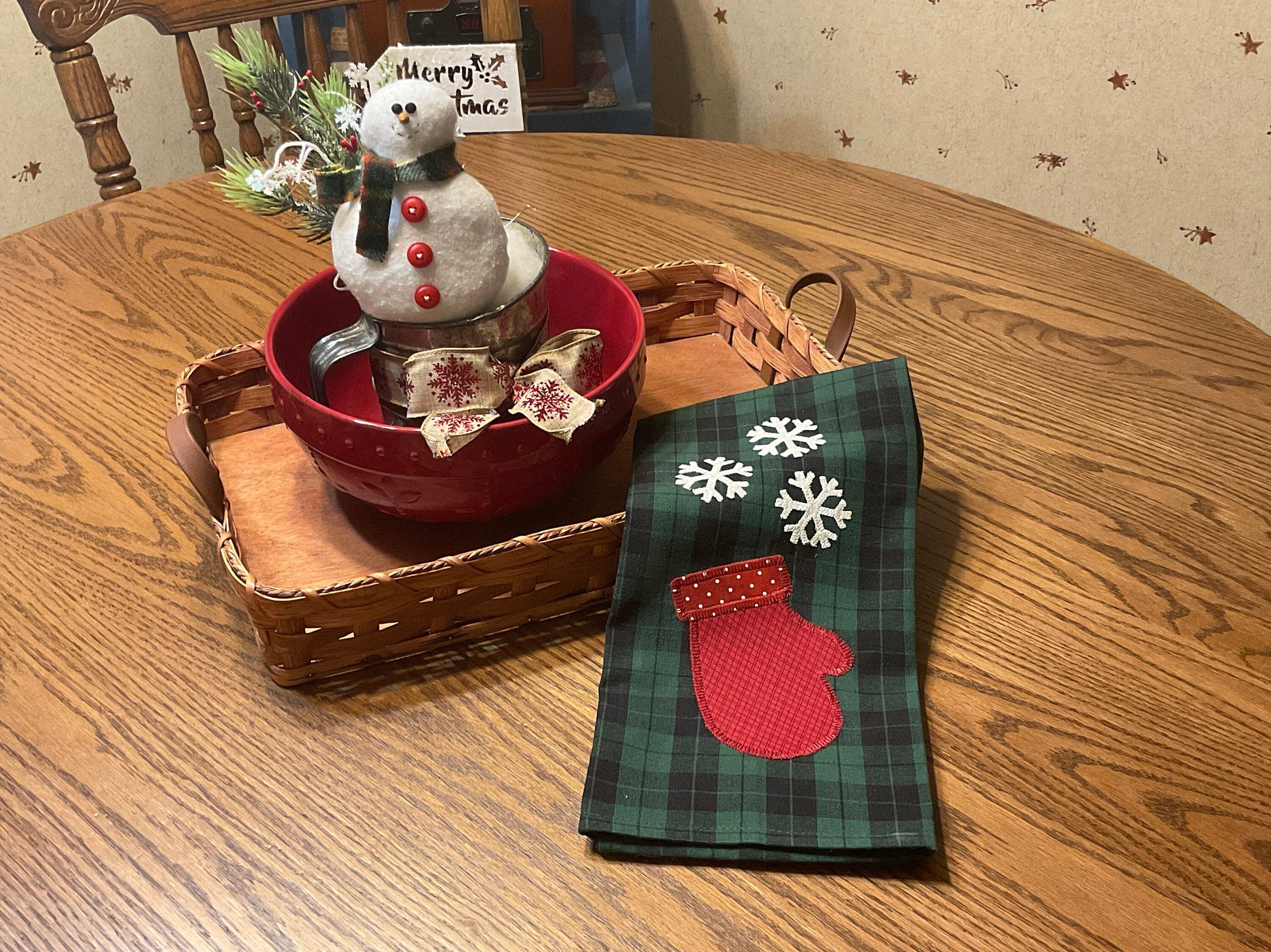 Christmas Mitten and Snowflakes Primitive Farmhouse Towel Item #1814