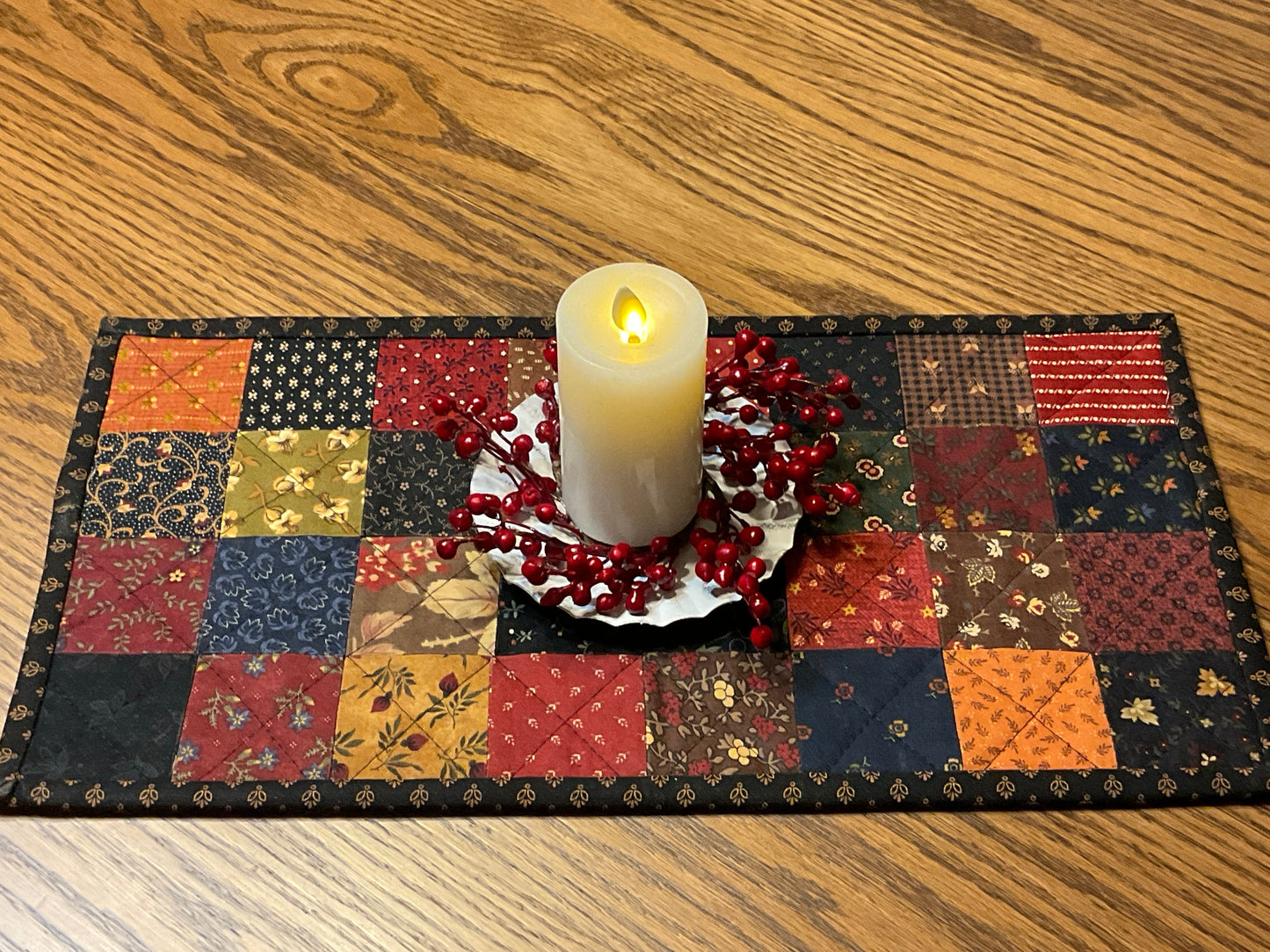 Primitive Farmhouse Scrappy Table Runner Item #1823