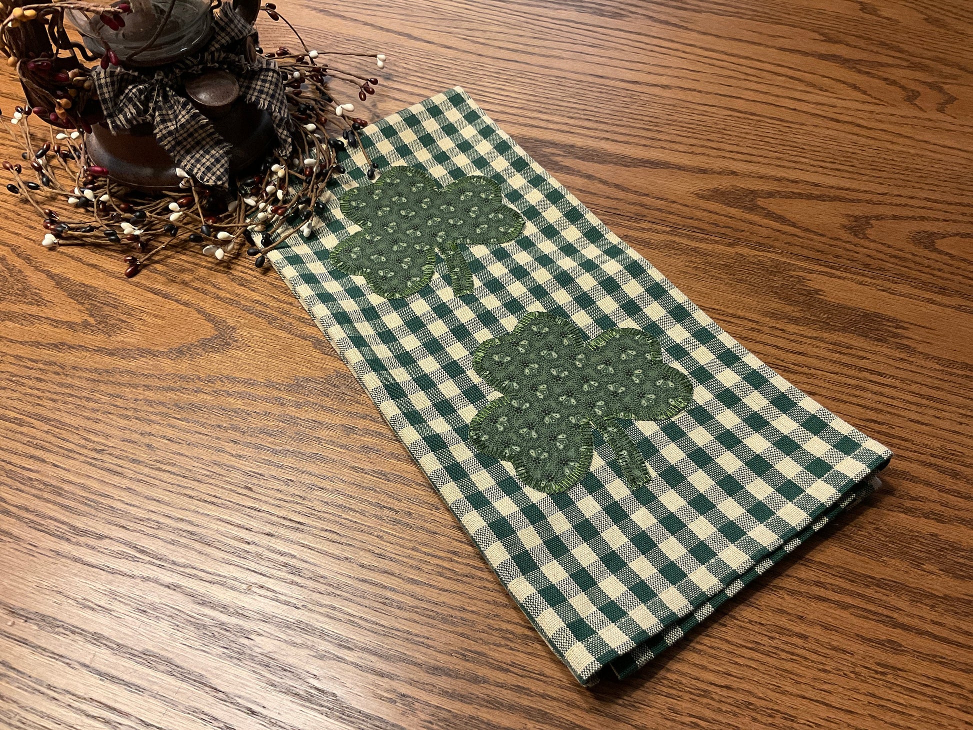 Primitive Farmhouse St.Patrick's Towel Item #1864