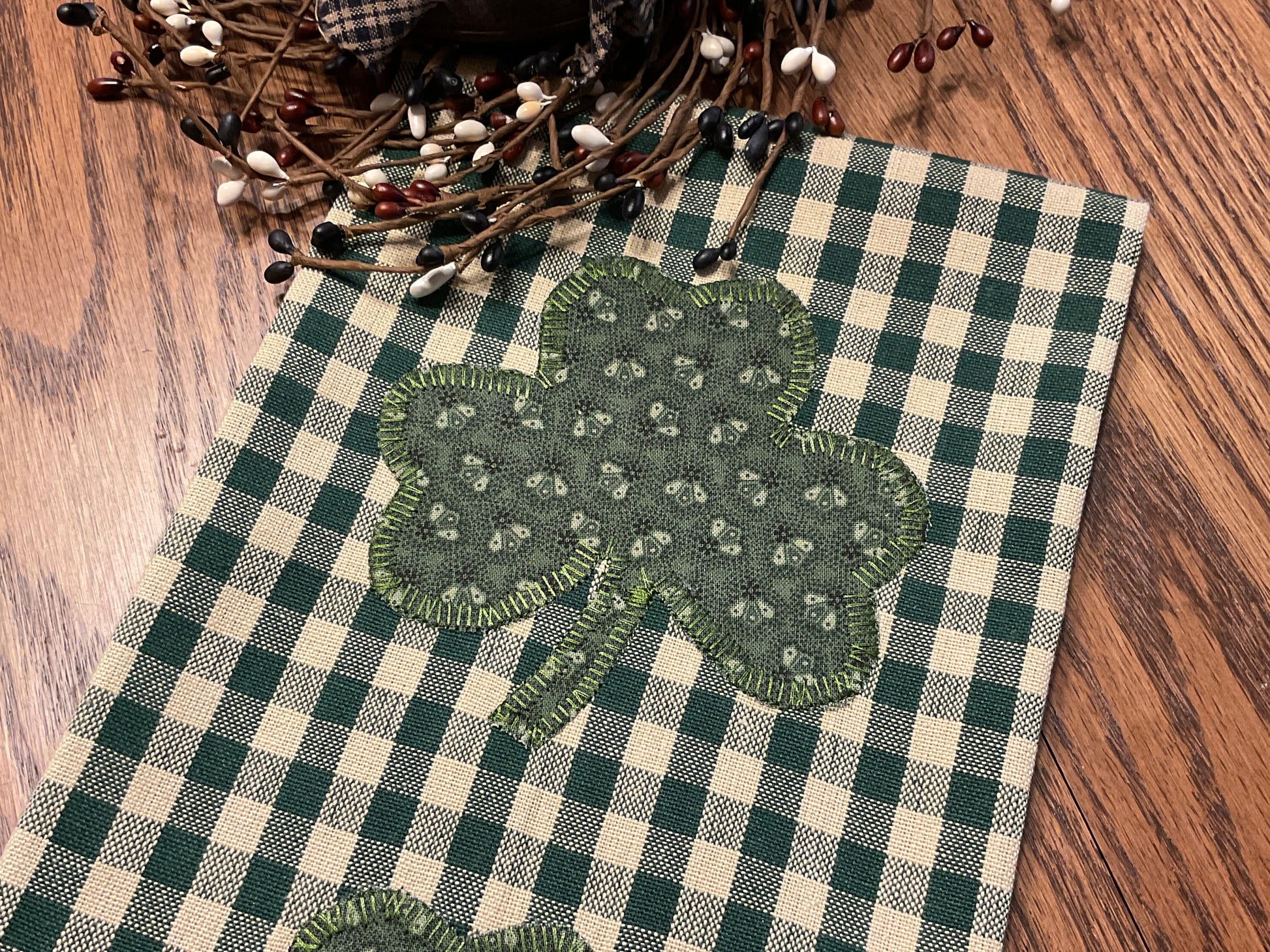 Primitive Farmhouse St.Patrick's Towel Item #1864