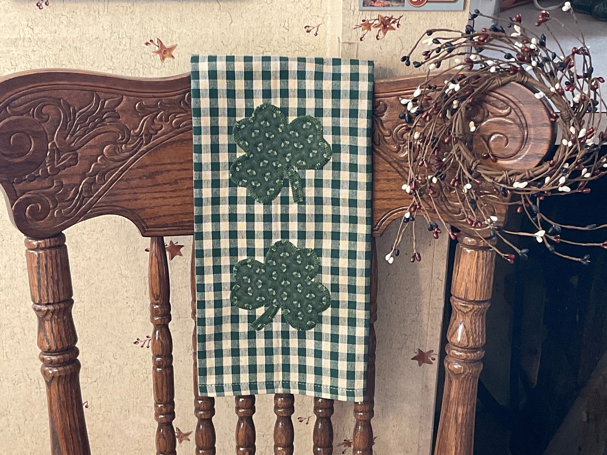 Primitive Farmhouse St.Patrick's Towel Item #1841