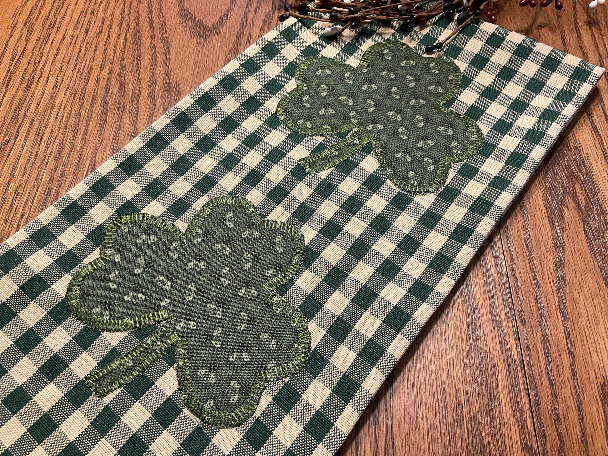 Primitive Farmhouse St.Patrick's Towel Item #1849