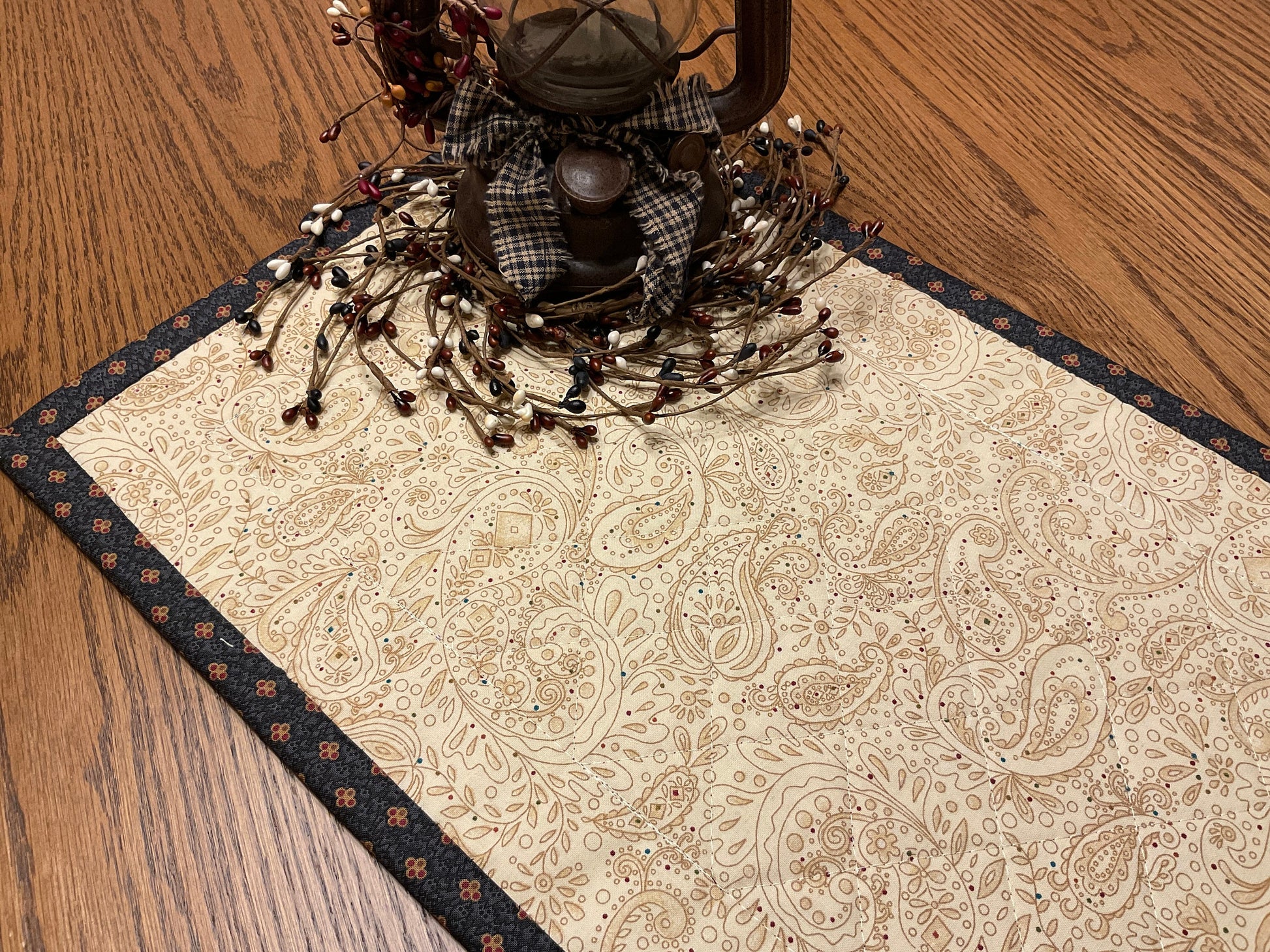 Easter Bunny Primitive Farmhouse Table Runner Item #1861