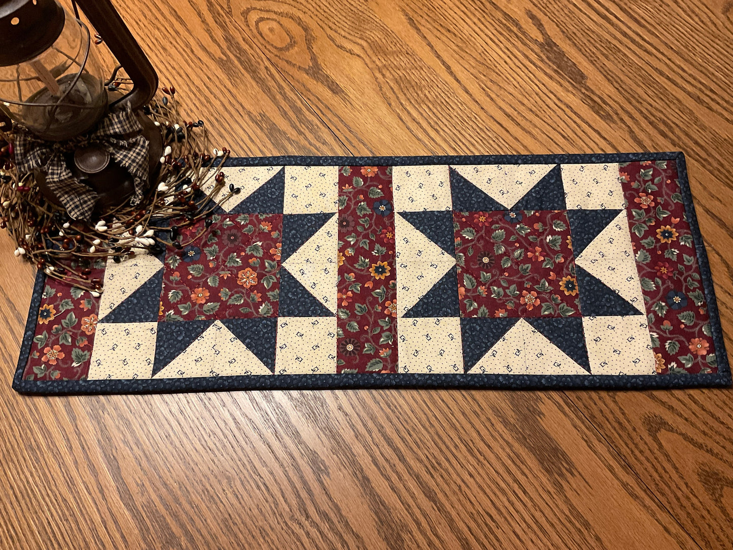 Primitive Farmhouse Star Table Runner Item #1887