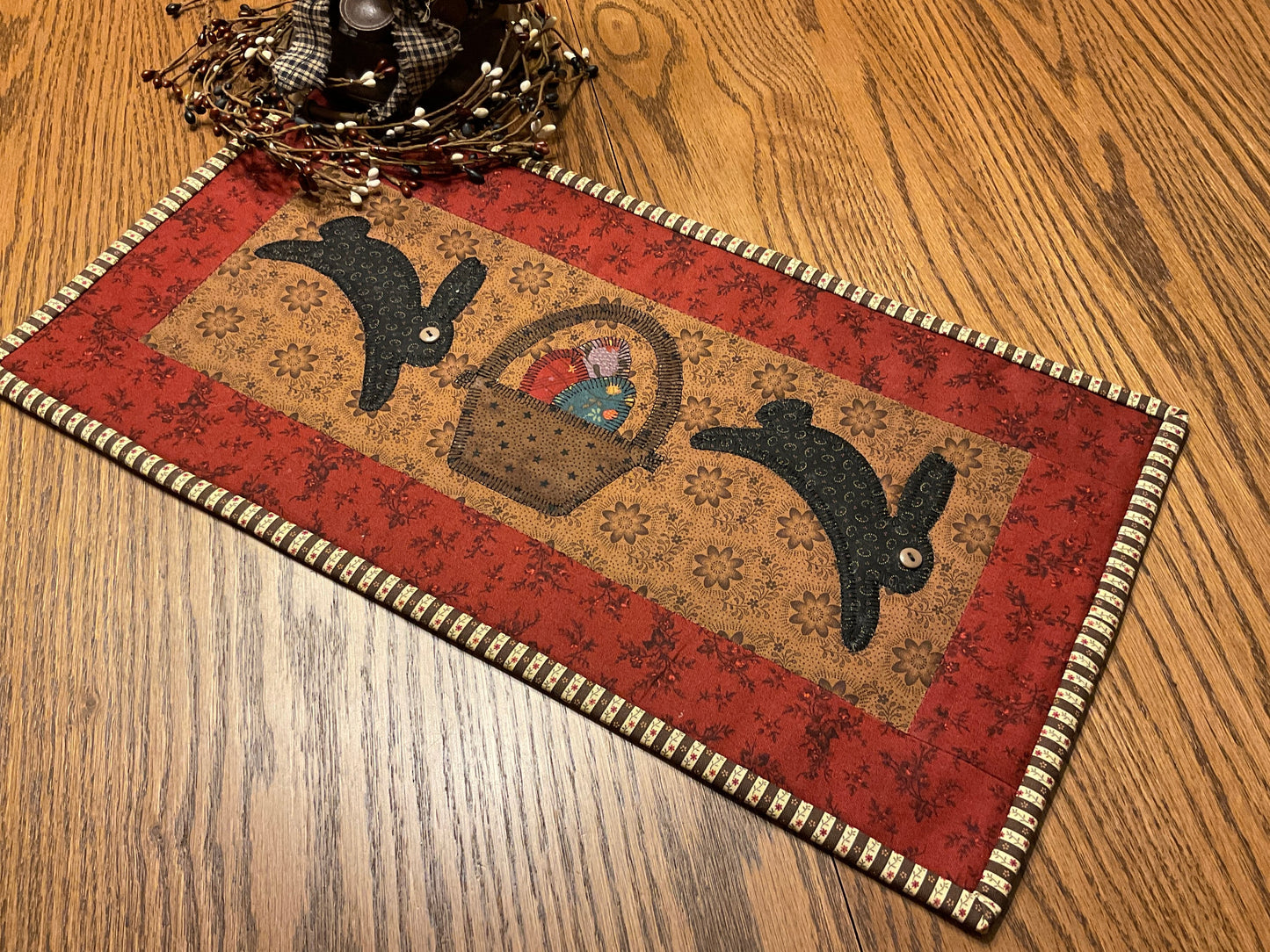 Primitive Farmhouse Easter Bunny Table Runner Item #1879