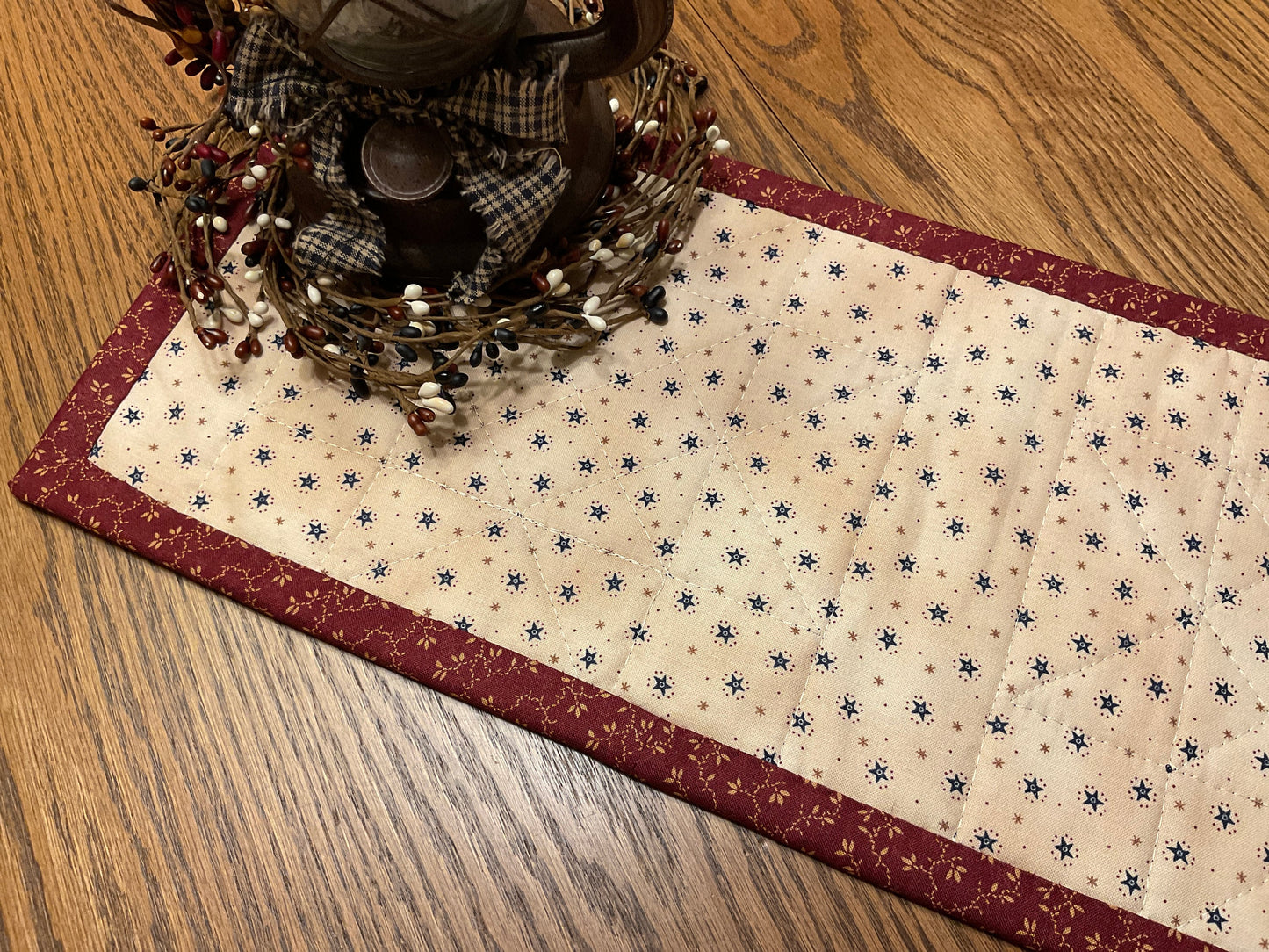 Primitive Farmhouse Star Table Runner Item #1883